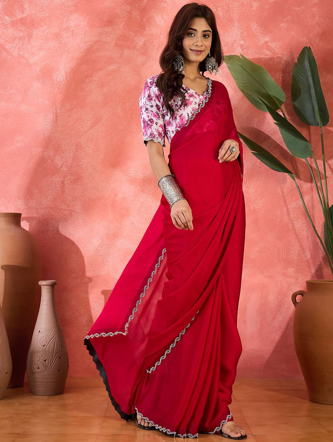 Women Solid With Embellished Bordered Saree With Blouse - 22660695 -  Standard Image - 4