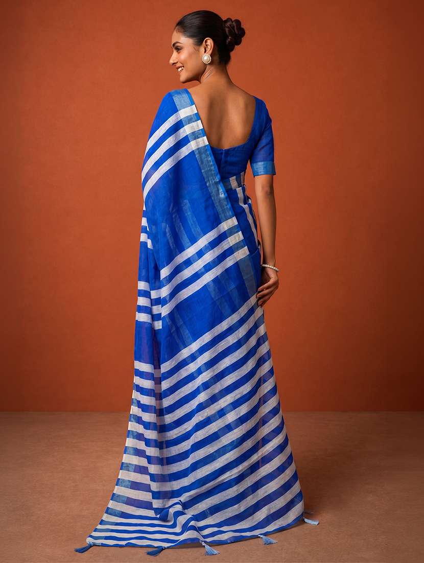 Women Printed Casual Wear Saree With Blouse - 22660887 -  Standard Image - 4