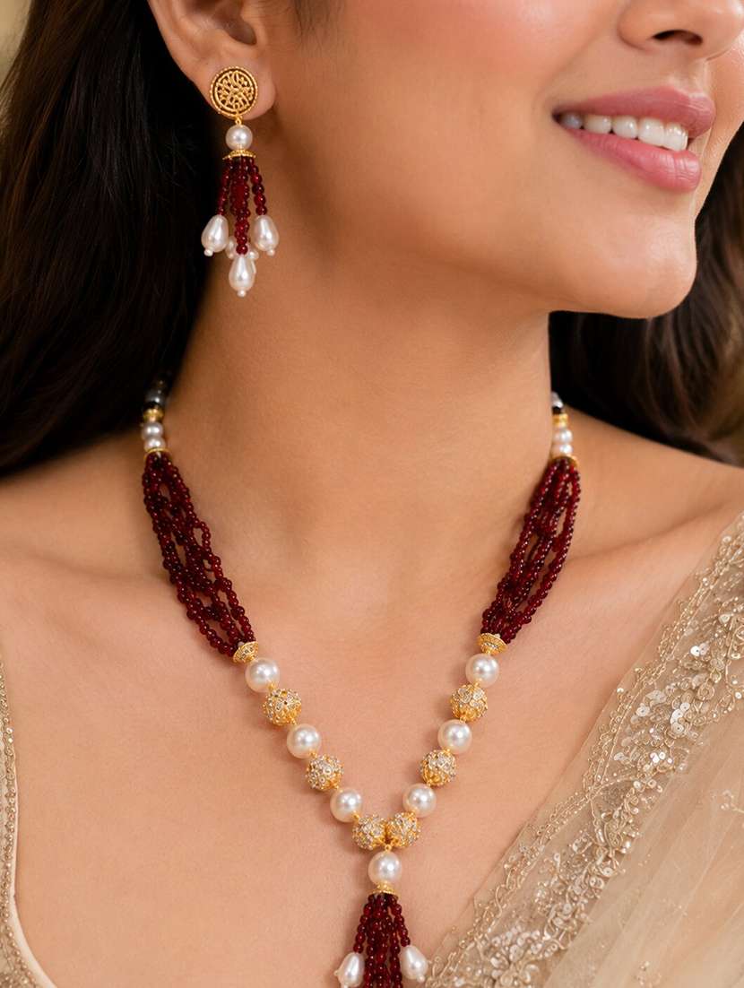 women red pearl beaded necklace with earrings - 22662083 -  Standard Image - 1