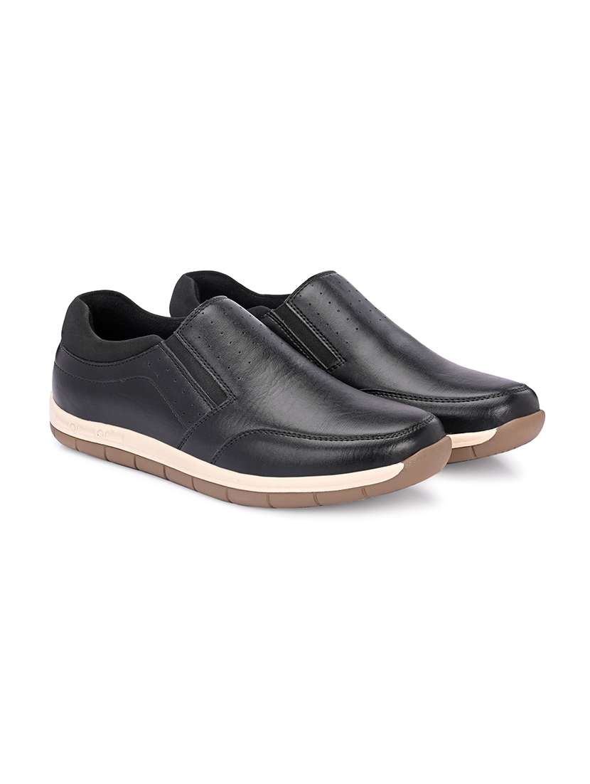 Men Solid Slip On Casual Shoes - 22662490 -  Standard Image - 1