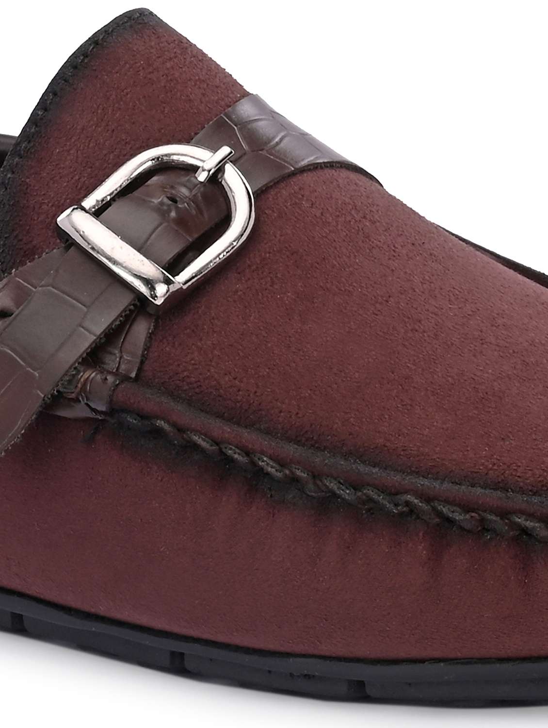 Men Solid Slip On Loafer - 22662509 -  Standard Image - 4