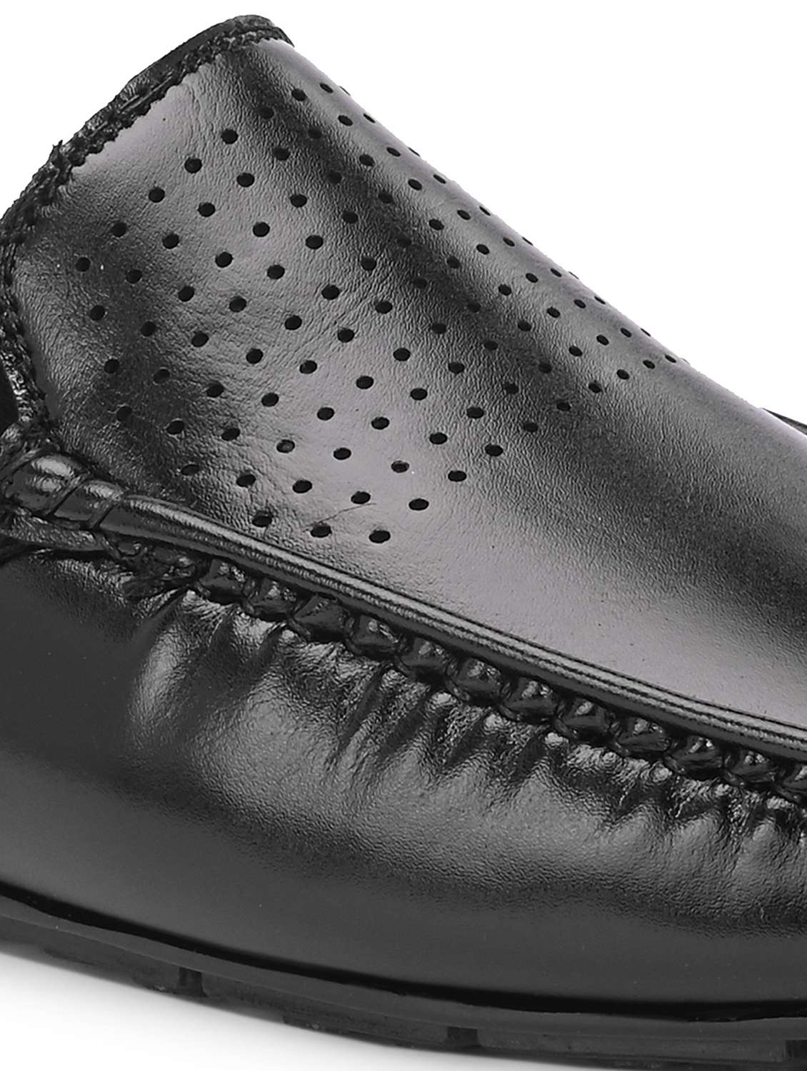 Men Textured Slip On Loafer - 22662510 -  Standard Image - 4
