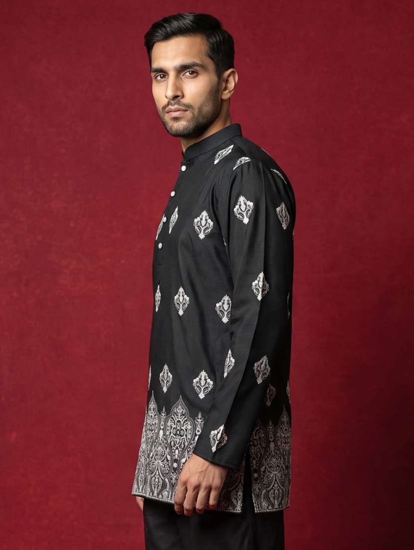 Men Embroidered Mandarin Neck Short Kurta - 22664546 -  Standard Image - 4