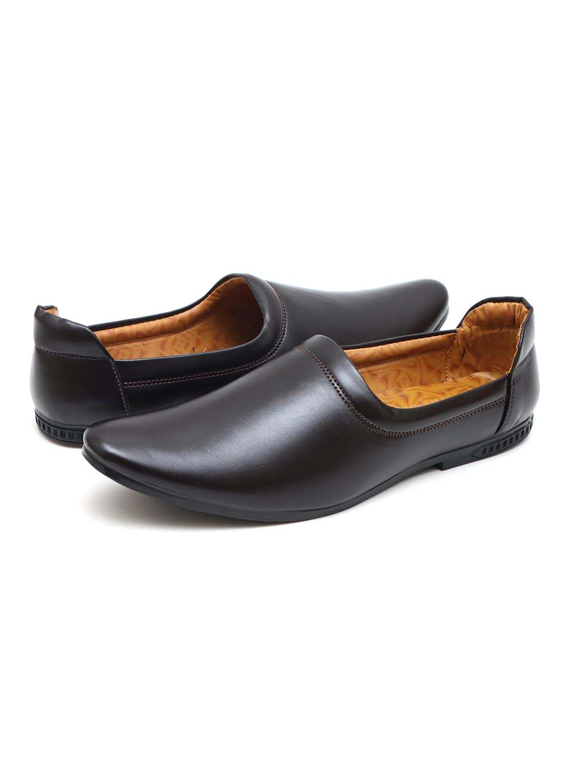 Men Solid Slip On Mojari - 22686168 -  Standard Image - 1