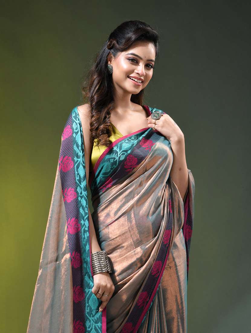 Women Solid With Bordered Handloom Saree With Blouse - 22686226 -  Standard Image - 1