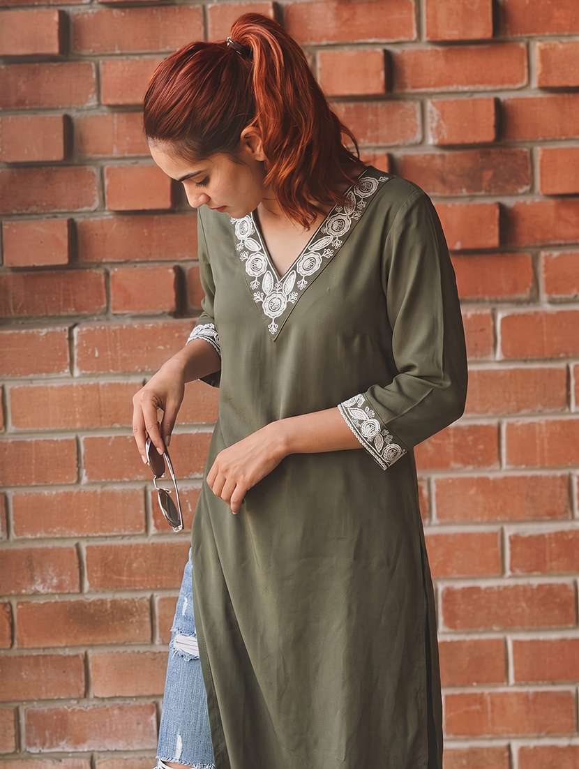 women embroidered three quarter sleeves straight kurta - 22686348 -  Standard Image - 4