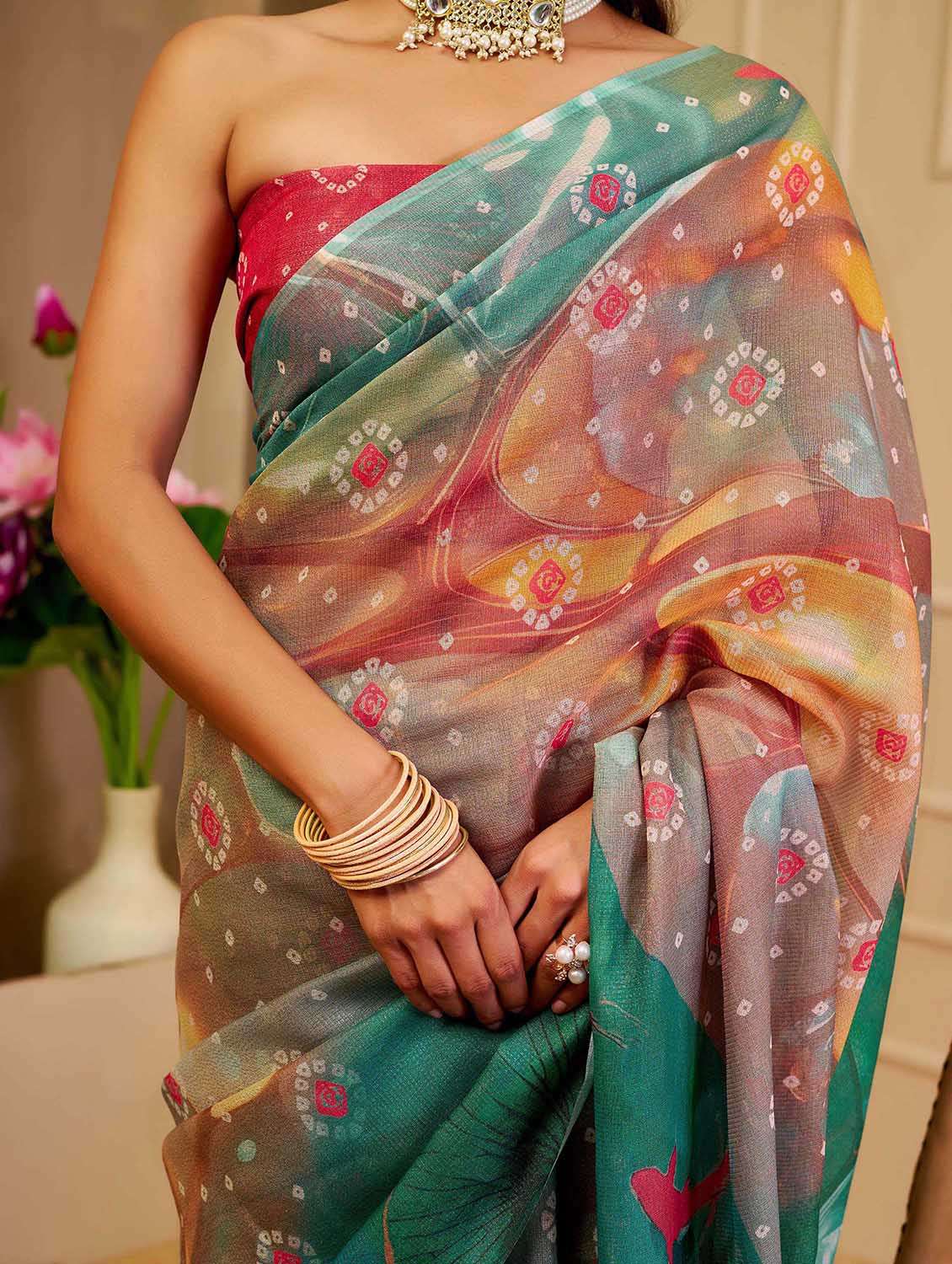 Women Printed Casual Wear Saree With Blouse - 22686630 -  Standard Image - 1