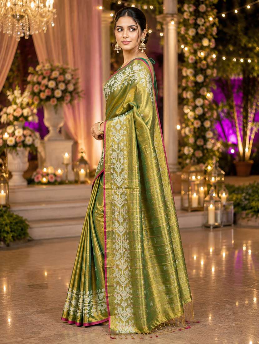 women self design handloom saree with blouse - 22687020 -  Standard Image - 1