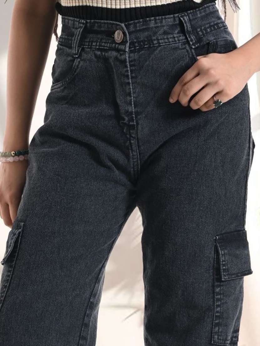 Women Solid Mid Rise Regular Fit Cargo - 22689082 -  Standard Image - 1