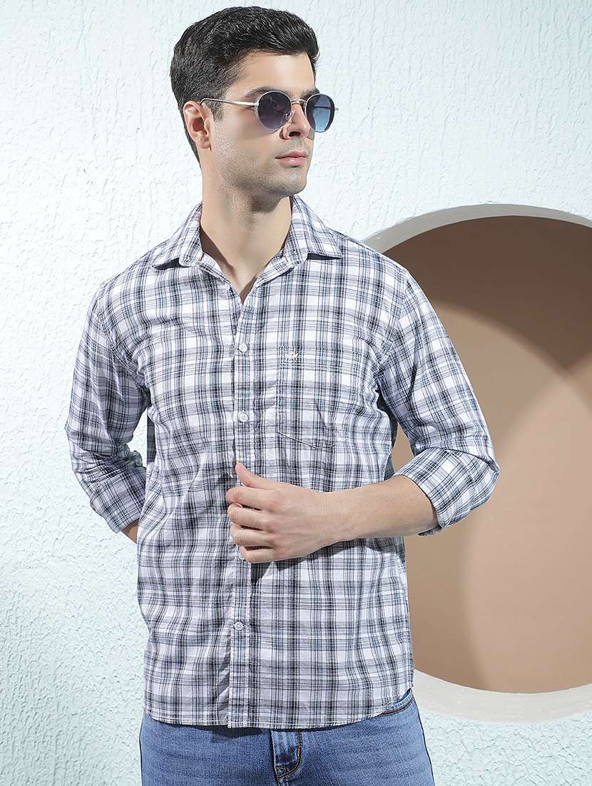 men checkered long sleeves casual shirt