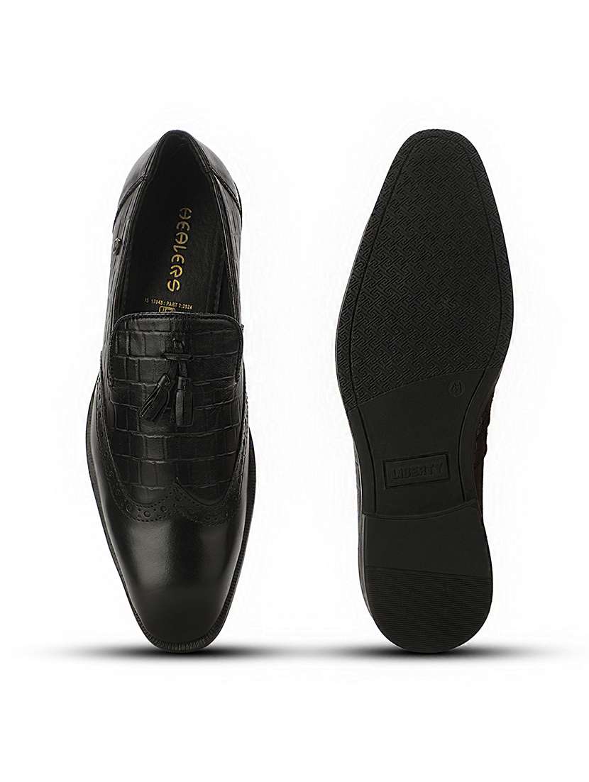 Men Black Slip On Moccasin - 22694825 -  Standard Image - 4