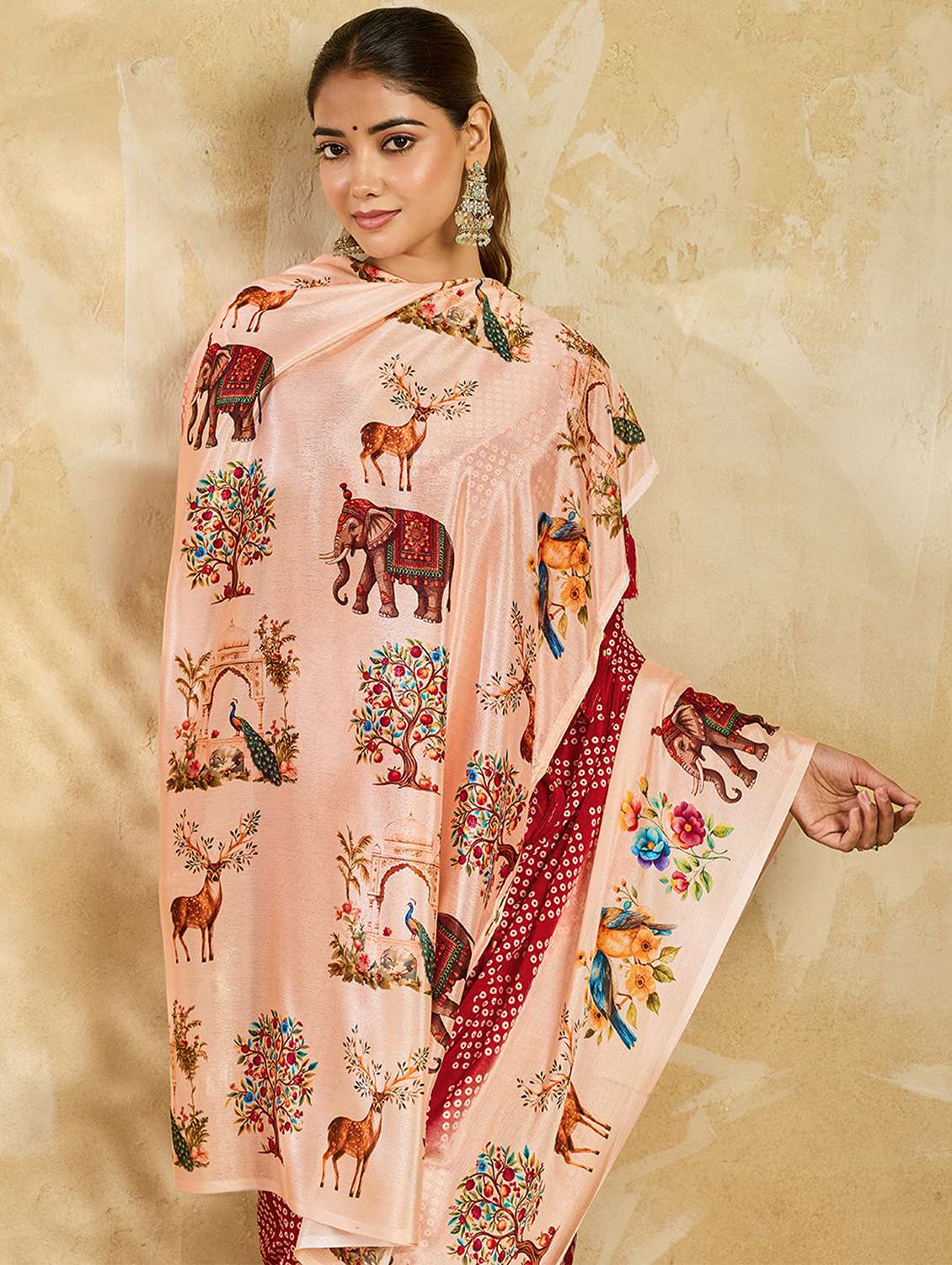 Women Printed Casual Wear Saree With Blouse - 22695361 -  Standard Image - 1