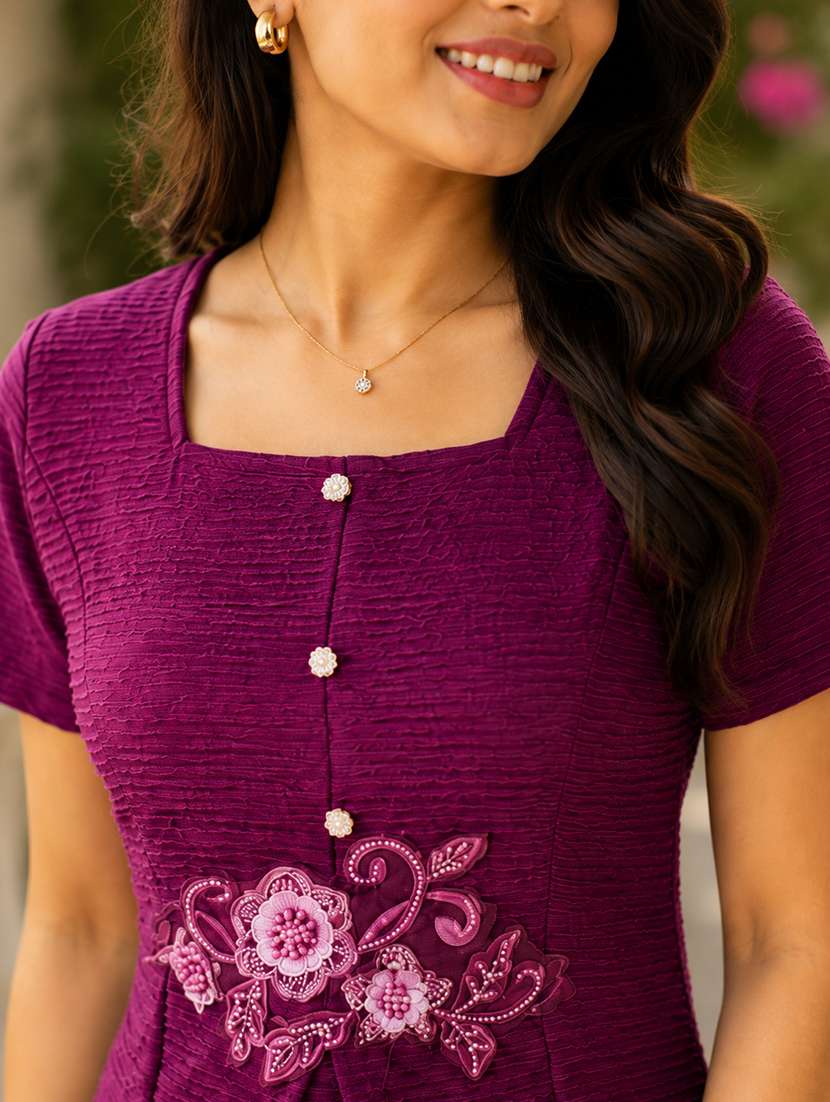 Women Self Design Short Sleeves Regular Top - 22696973 -  Standard Image - 1