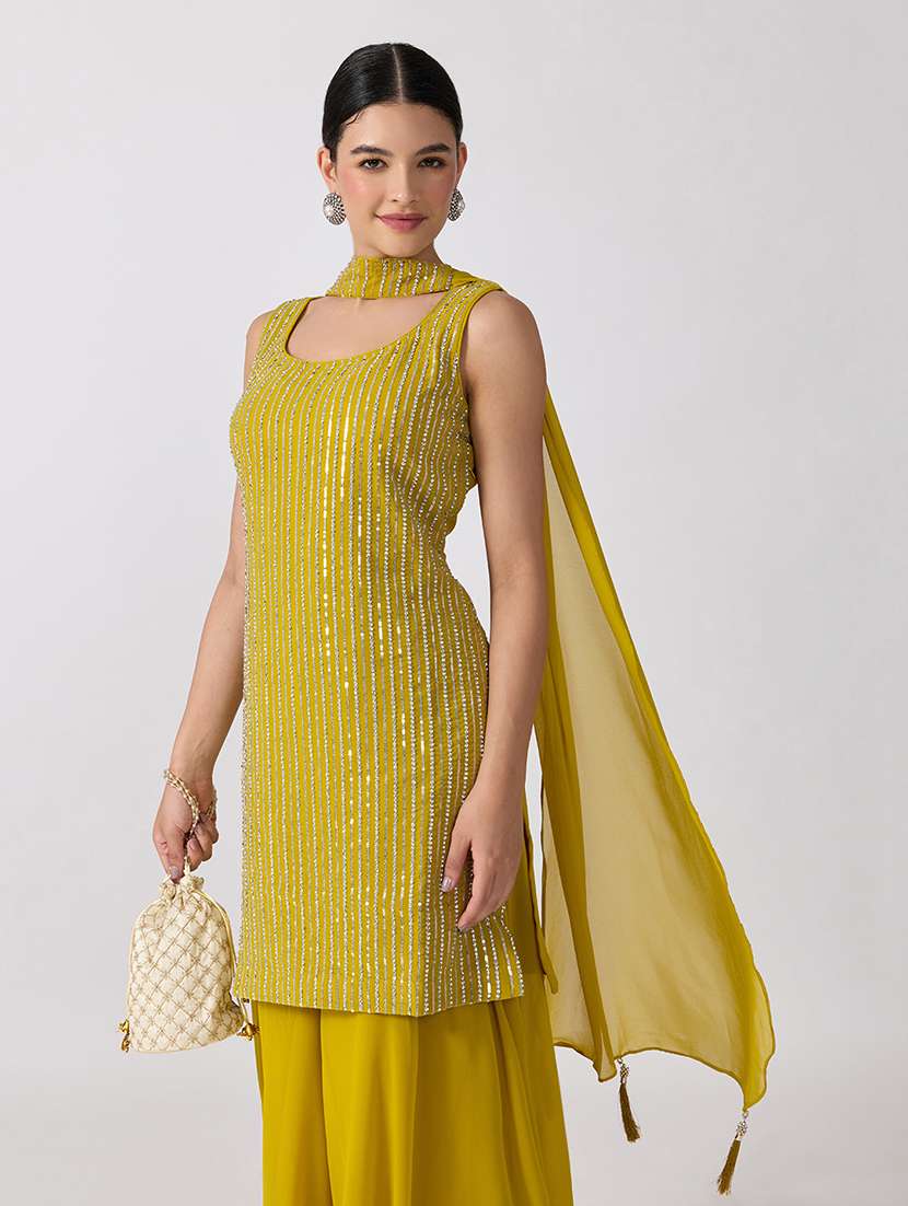 Women Embellished Sleeveless Kurta Palazzo Set With Dupatta - 22697185 -  Standard Image - 6