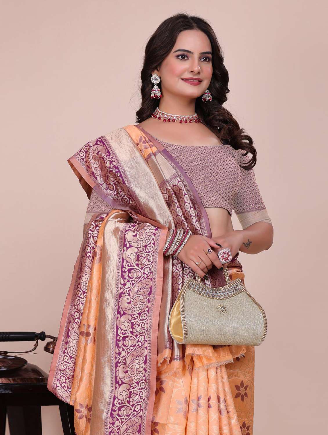 Women Self Design Banarasi Saree With Blouse - 22700774 -  Standard Image - 1