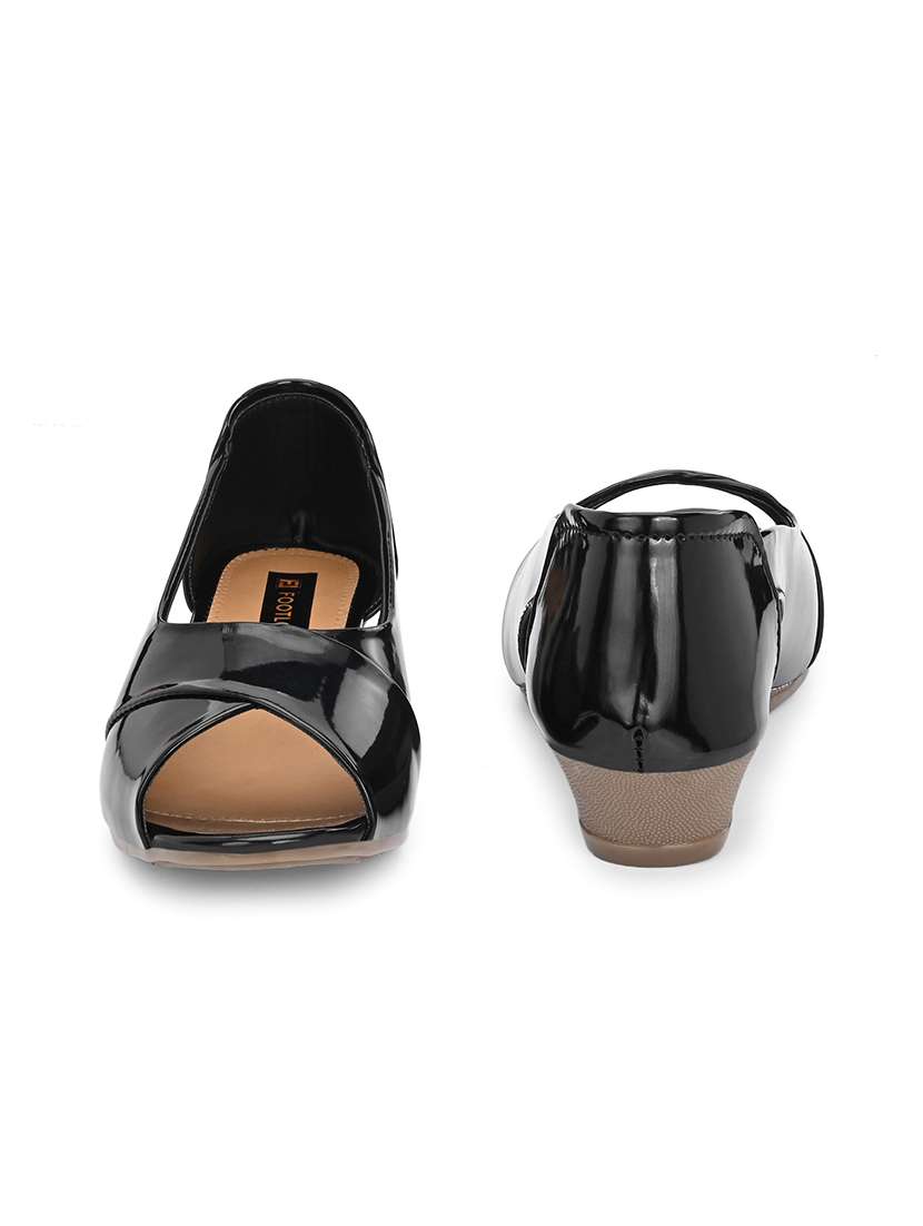 Women Solid Slip On Peep Toe Ballerina - 22701025 -  Standard Image - 4