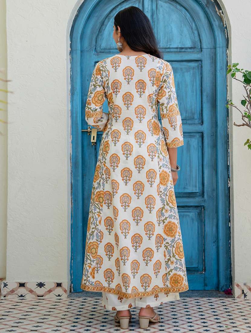 Women Printed Three Quarter Sleeve Kurta Palazzo With Dupatta Set - 22701521 -  Standard Image - 4