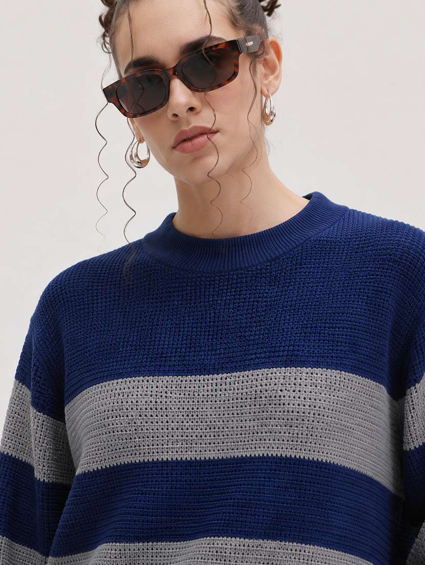 Women Striped Long Sleeve Pullover - 22701532 -  Standard Image - 1
