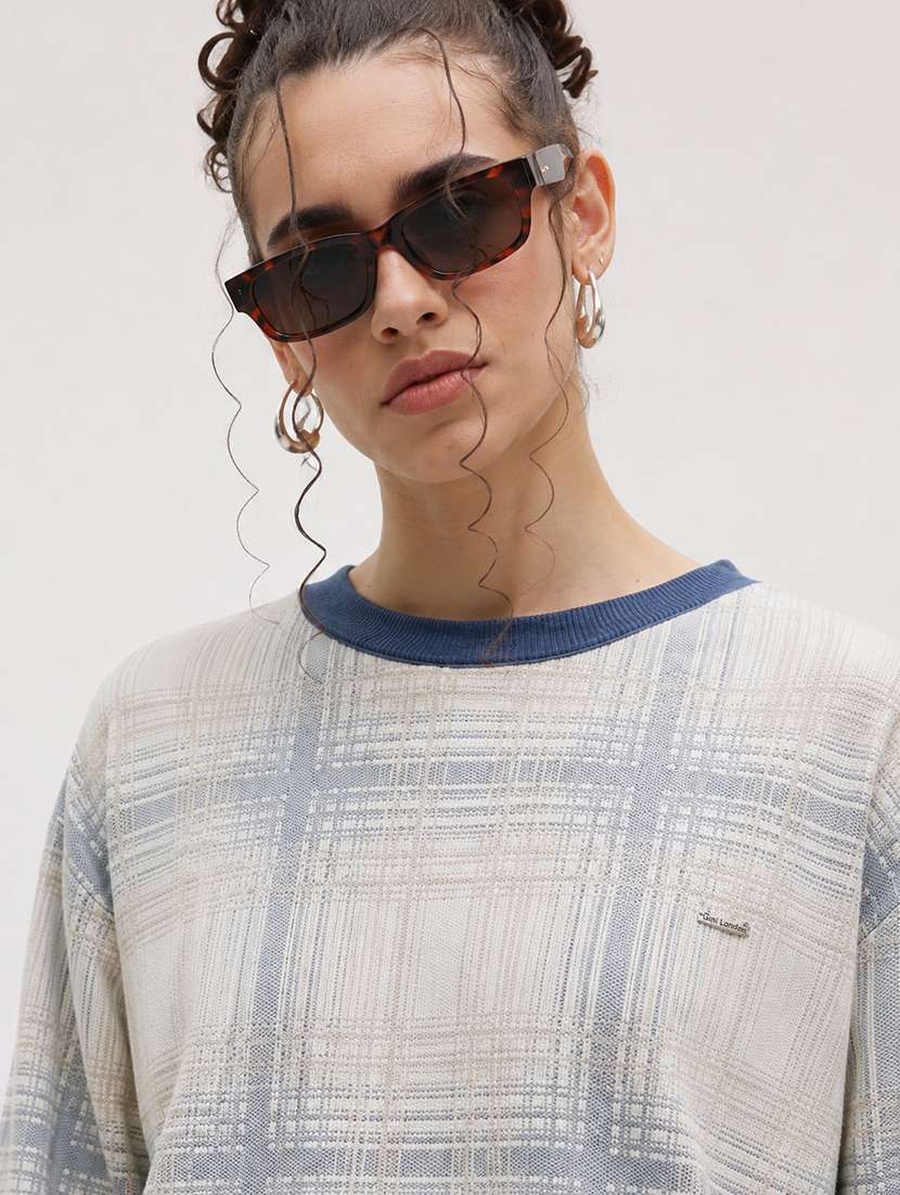 Women Checkered Long Sleeve Pullover - 22701533 -  Standard Image - 1