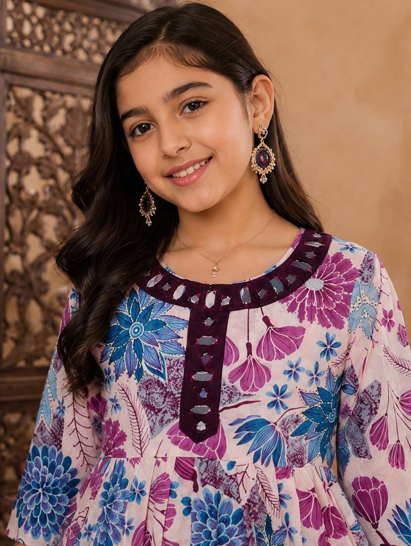 Girls Printed Three Quarter Sleeves Kurta Leggings Set - 22701961 -  Standard Image - 1