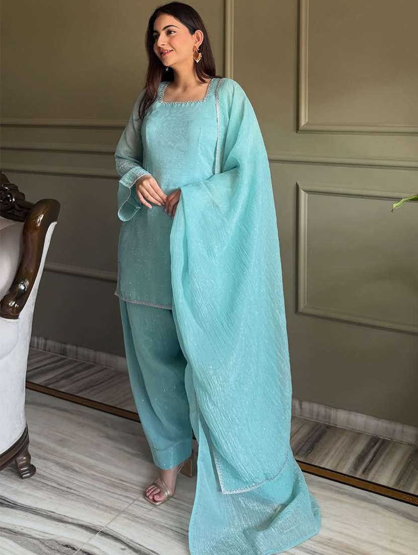 Women Self Design Long Sleeves Kurta Farshi Salwar Set With Dupatta - 22702333 -  Standard Image - 1