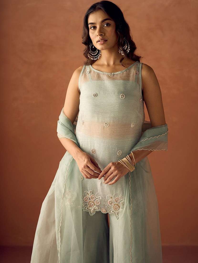 Women Embroidered Sleeveless Kurta Sharara Set With Dupatta - 22702345 -  Standard Image - 1