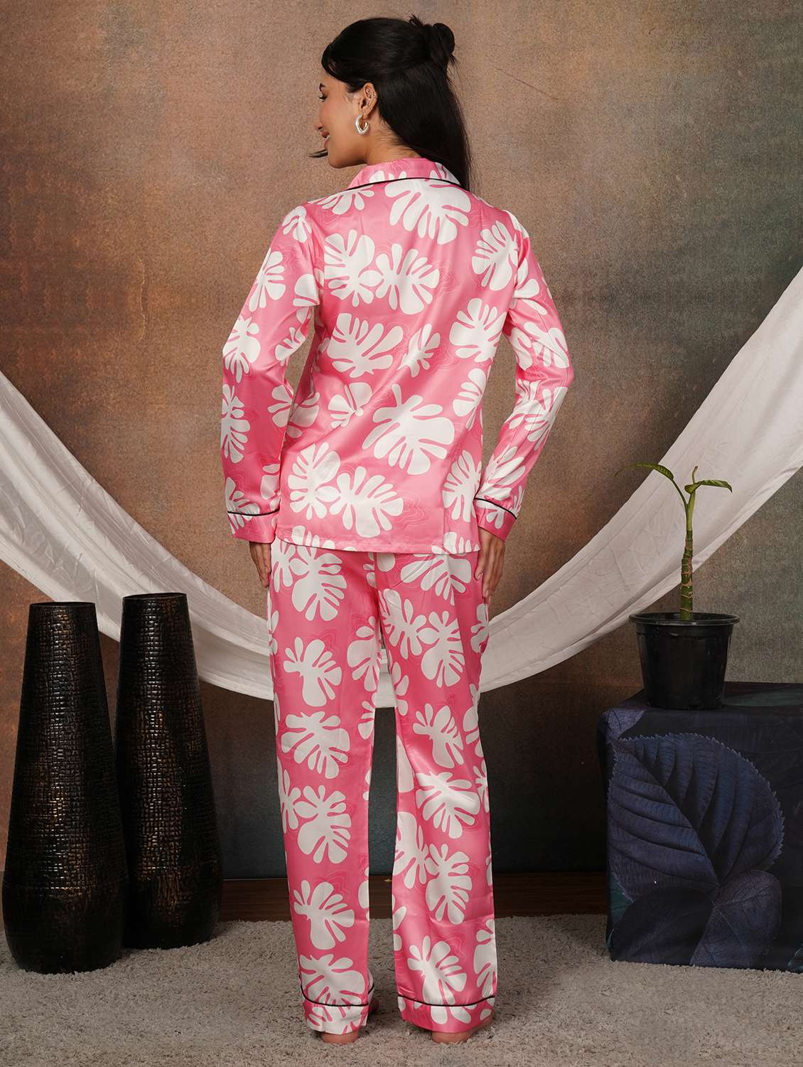 Women Printed Long Sleeves Nightwear Set - 22702475 -  Standard Image - 4
