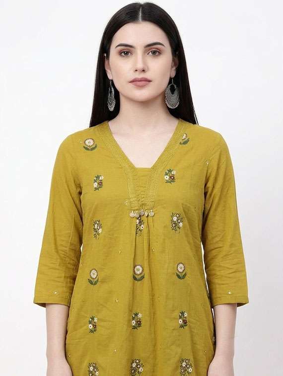 Women Embroidered Three Quarter Sleeves Kurta Pant Set With Dupatta - 22703020 -  Standard Image - 1