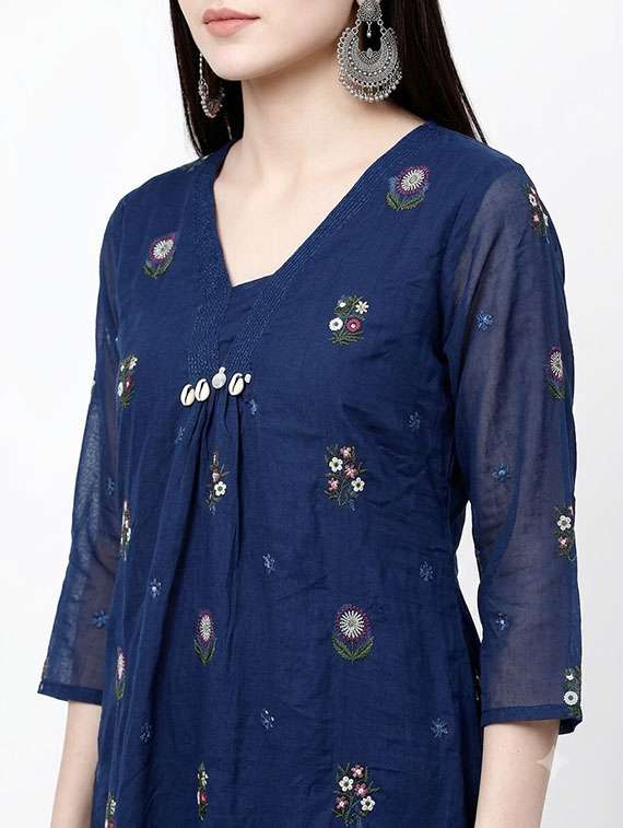 Women Embroidered Three Quarter Sleeves Kurta Pant Set With Dupatta - 22703023 -  Standard Image - 1