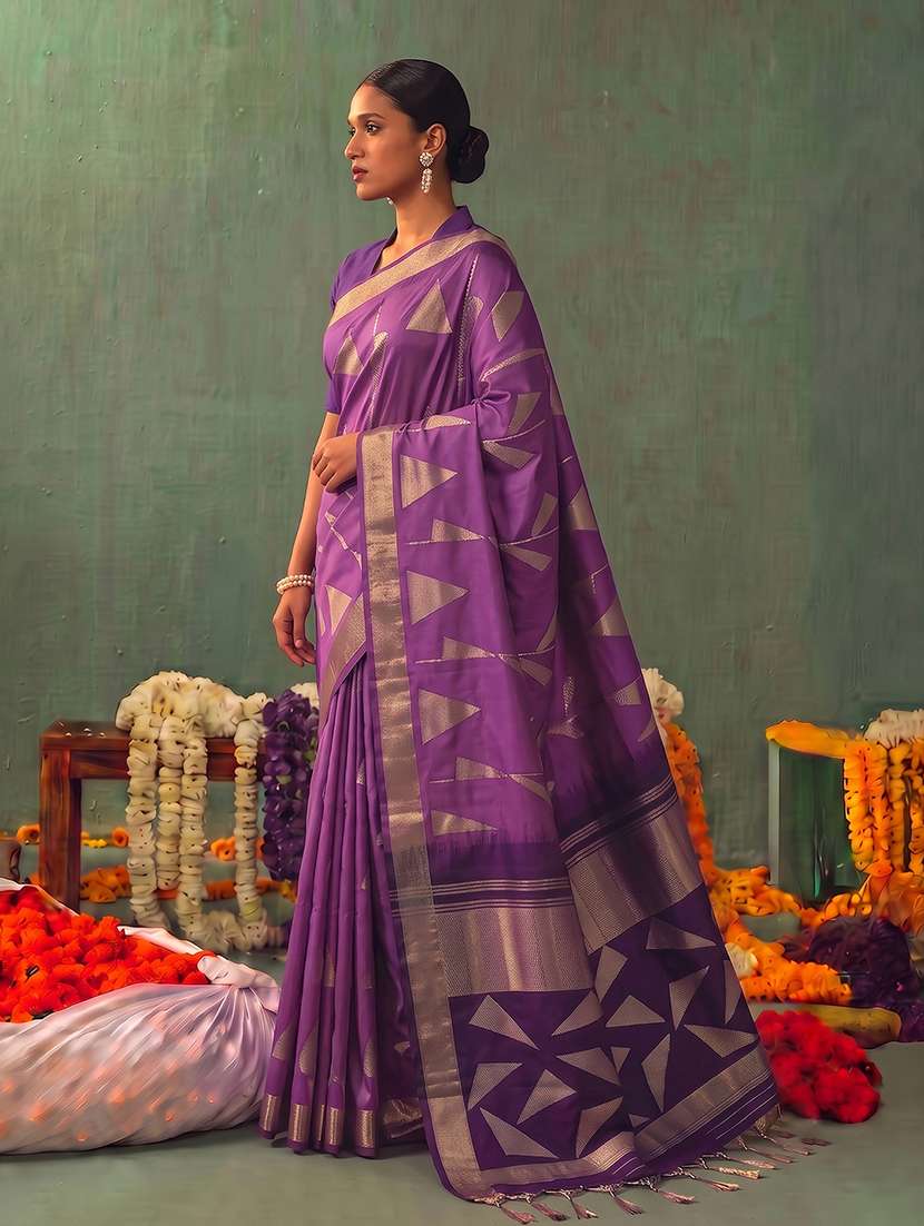 Women Self Design Banarasi Saree With Blouse - 22703567 -  Standard Image - 1