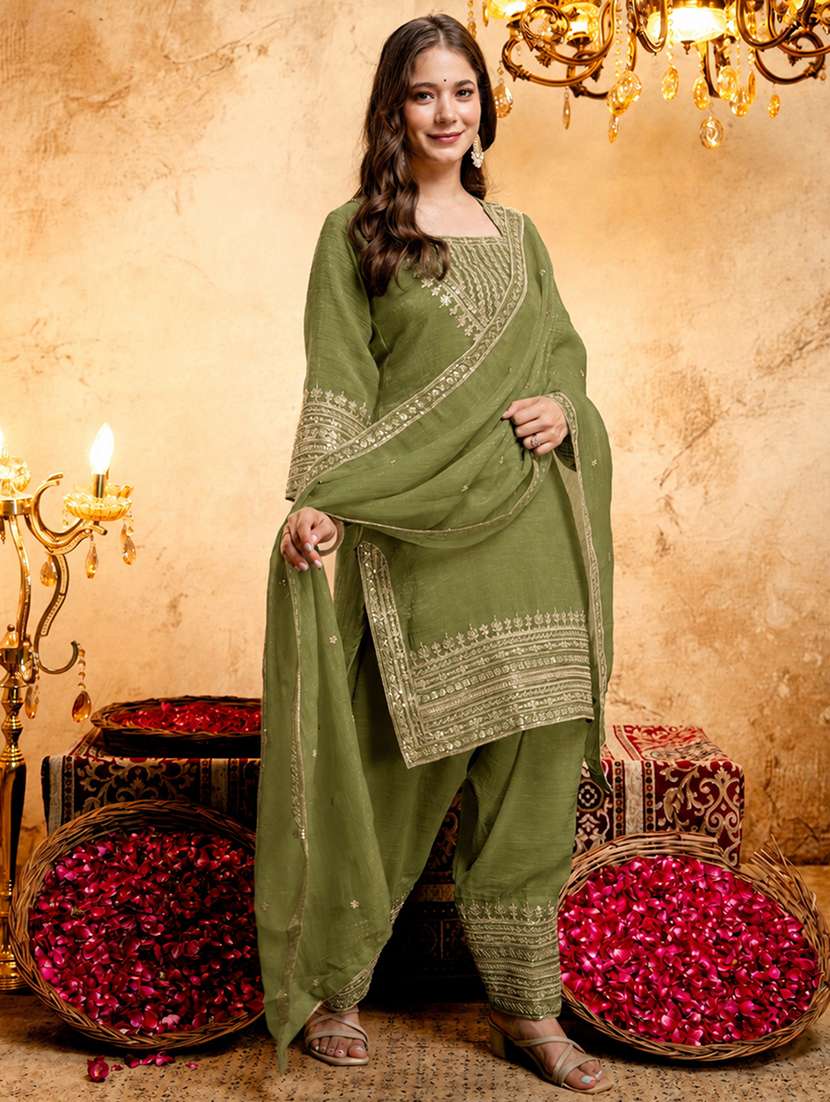 Women Embroidered Long Sleeves Kurta Salwar Set With Dupatta - 22703588 -  Standard Image - 4