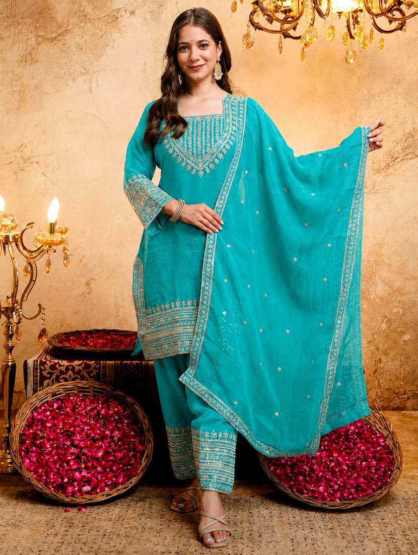 women embroidered three quarter sleeves kurta farshi salwar set with dupatta