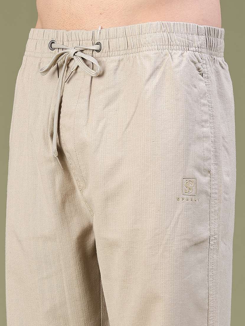 Men Solid Mid Rise Flat Front Casual Trouser - 22703868 -  Standard Image - 1