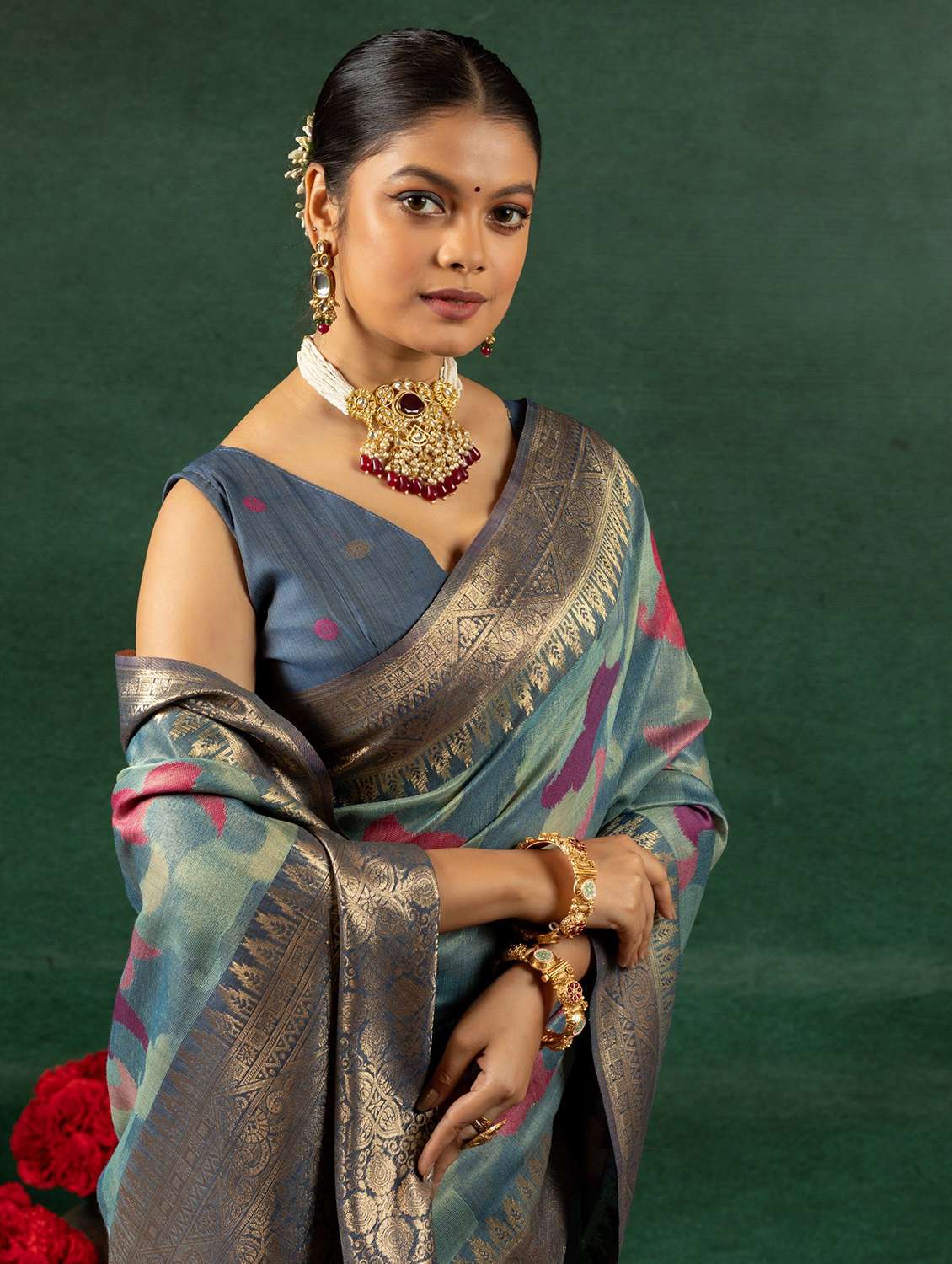Women Self Design Banarasi Saree With Blouse - 22704291 -  Standard Image - 1