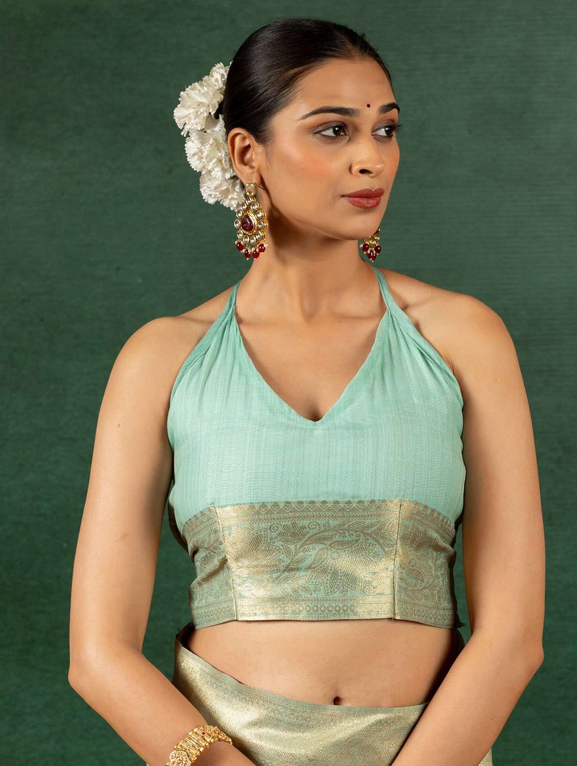 Women Self Design Handloom Saree With Blouse - 22704320 -  Standard Image - 1