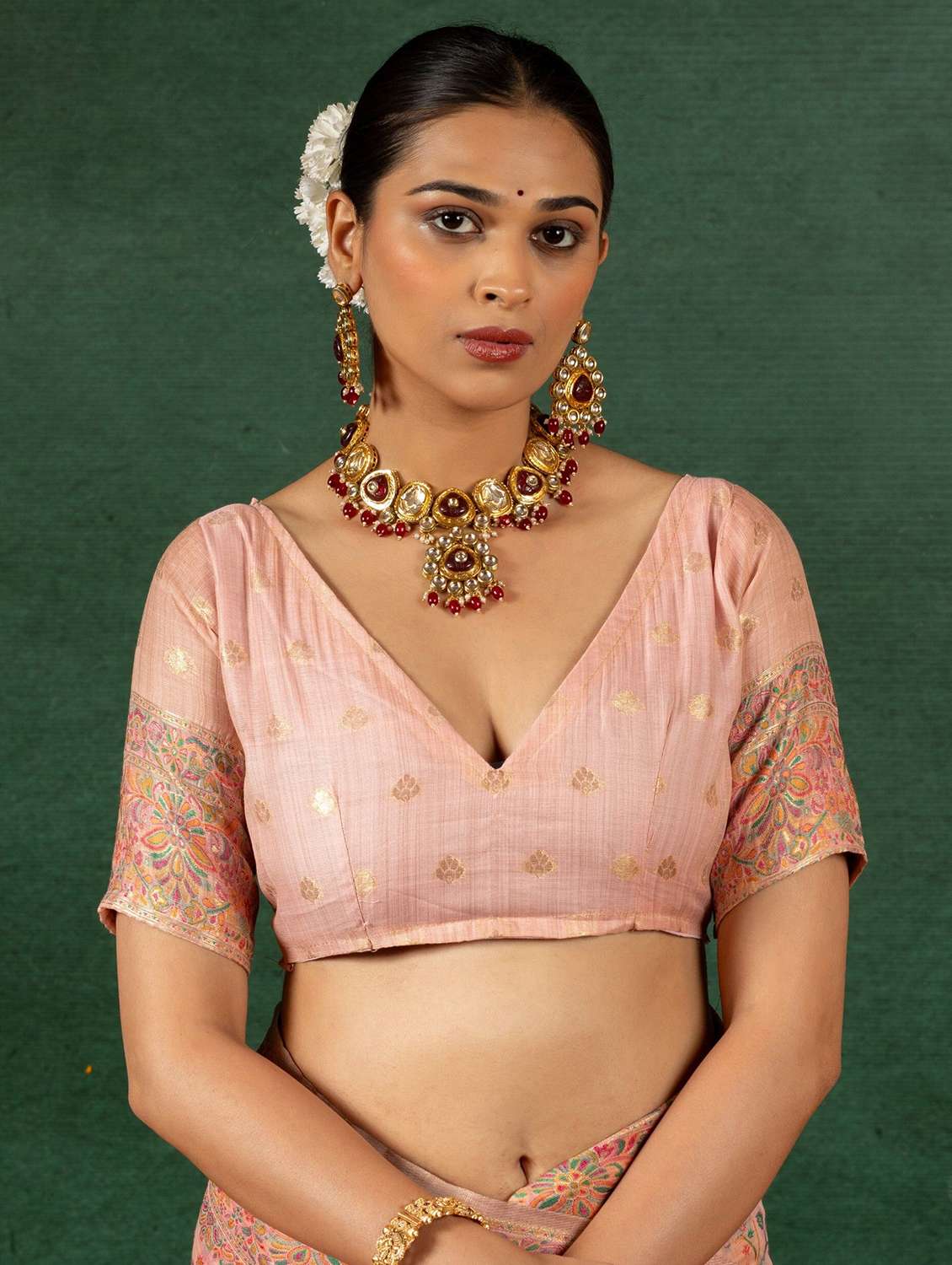 Women Self Design Handloom Saree With Blouse - 22704322 -  Standard Image - 4