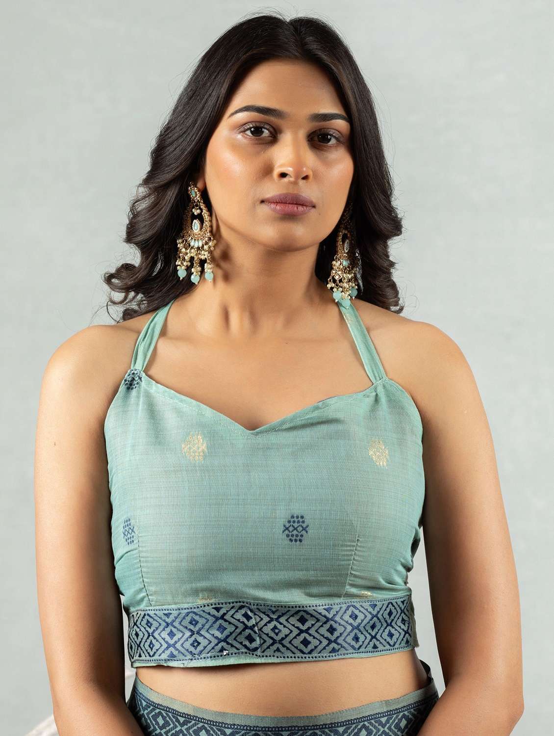 Women Self Design Handloom Saree With Blouse - 22704325 -  Standard Image - 4
