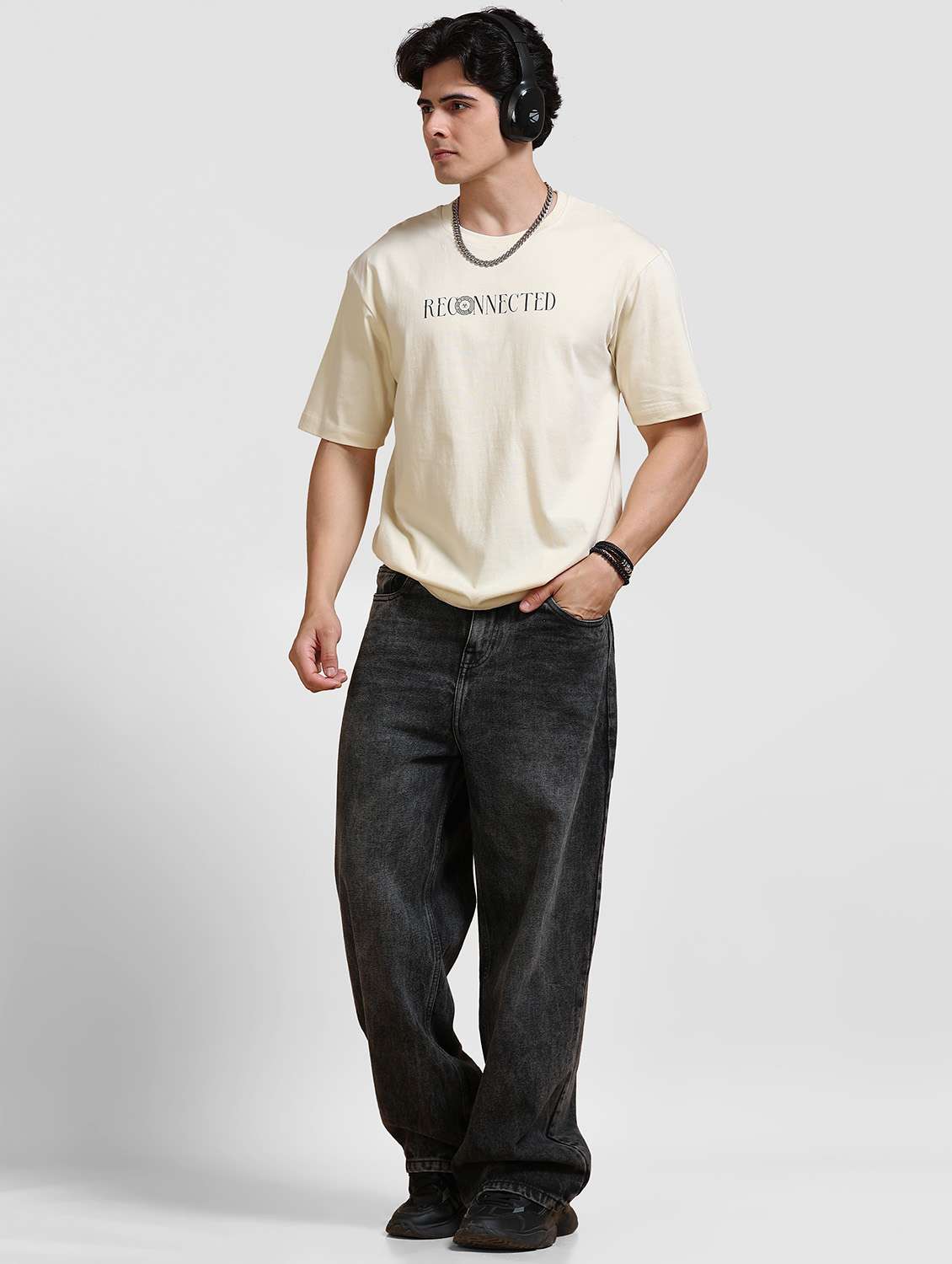 Men Printed Short Sleeve Loose Fit T-shirt - 22704358 -  Standard Image - 4