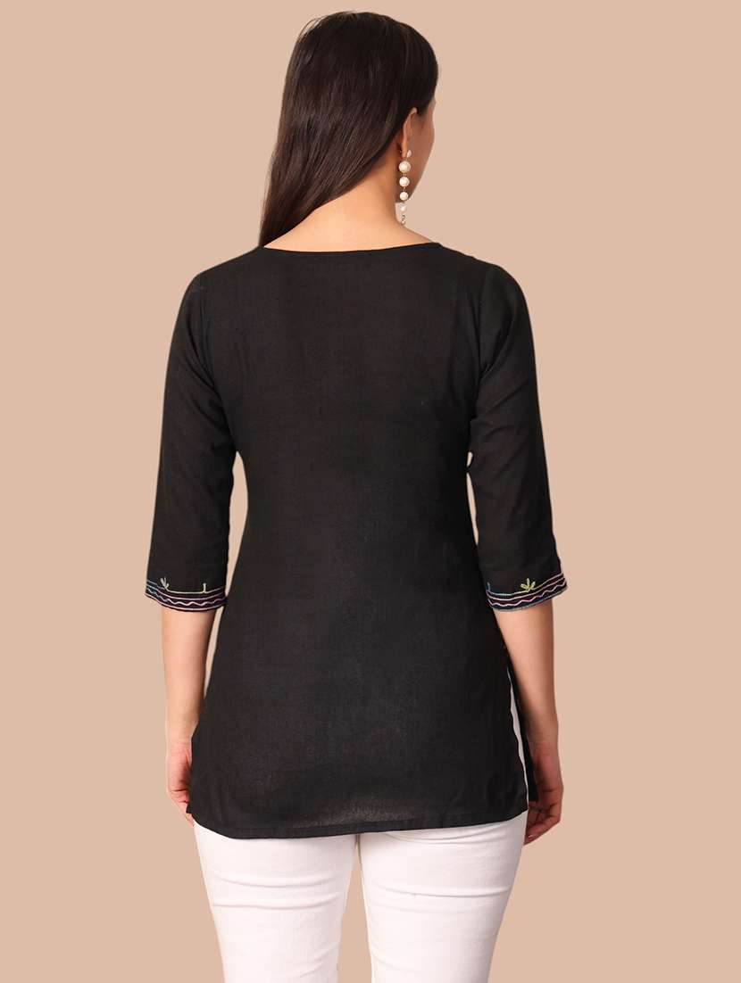 Women Embroidered Three Quarter Sleeves Straight Kurti - 22704602 -  Standard Image - 4