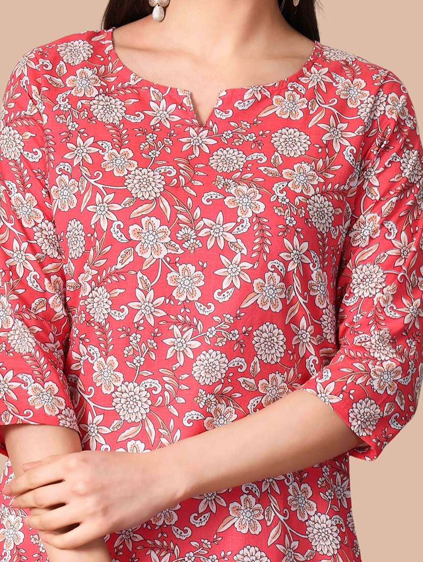 Women Printed Three Quarter Sleeves Straight Kurti - 22704639 -  Standard Image - 1