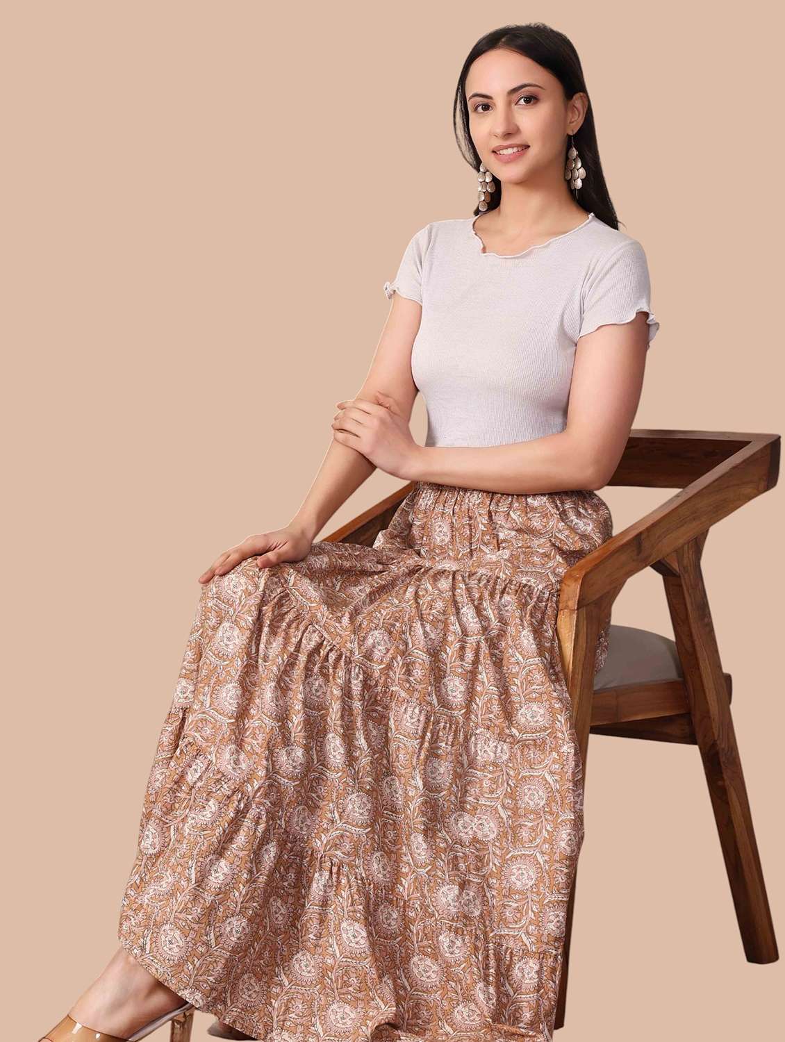 Women Printed Mid Rise Flared Skirt - 22704656 -  Standard Image - 4