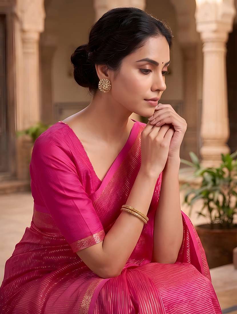 Women Striped Handloom Saree With Blouse - 22707218 -  Standard Image - 1