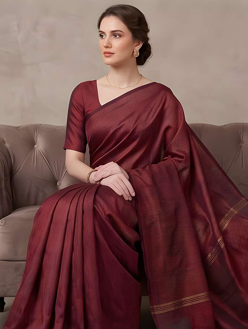 Women Striped Handloom Saree With Blouse - 22707219 -  Standard Image - 1
