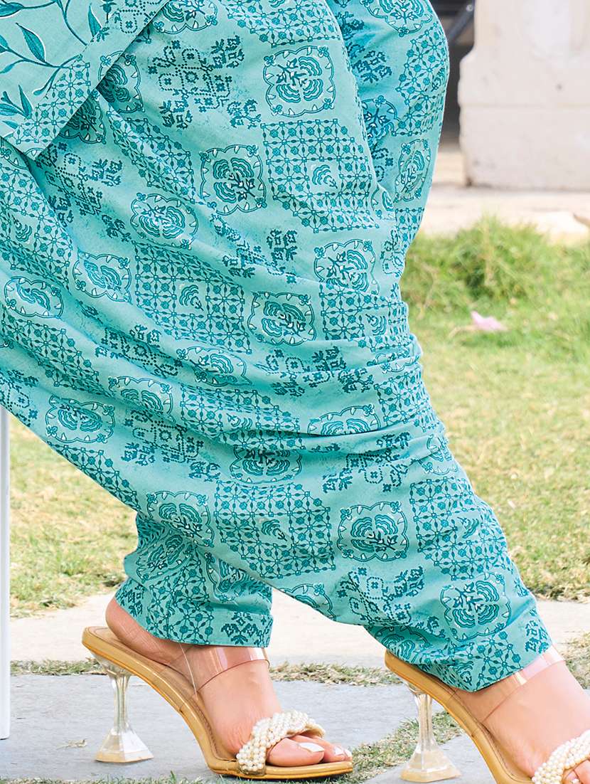 Women Printed Unstitched Suit Set - 22714183 -  Standard Image - 4