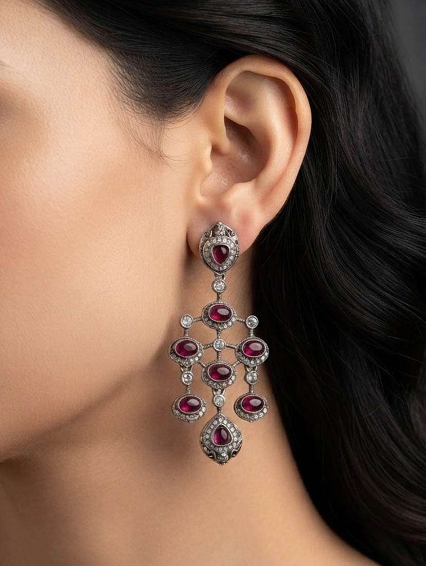 Women Kundan Chandellier Earrings - 22718683 -  Standard Image - 1