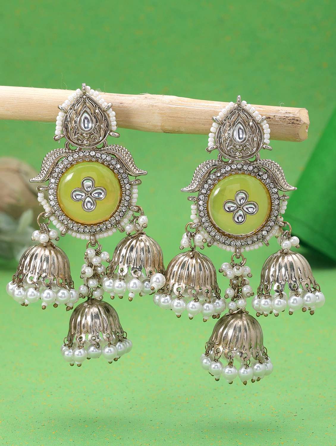 Women Kundan And Stone Chandellier Earrings - 22720074 -  Standard Image - 1