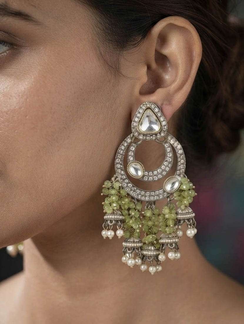Women Kundan And Stone Chandbali - 22720128 -  Standard Image - 1