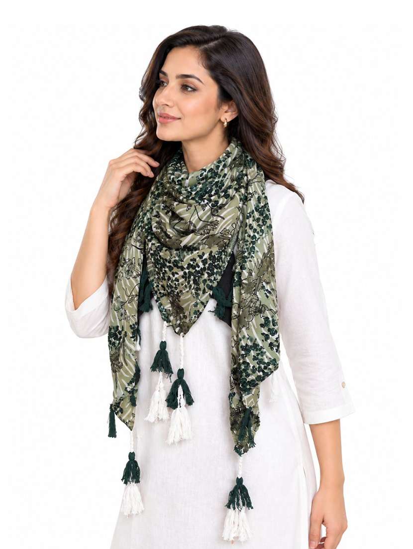 Women Pack Of 3 Floral Printed Scarf With Tassels - 22720973 -  Standard Image - 1