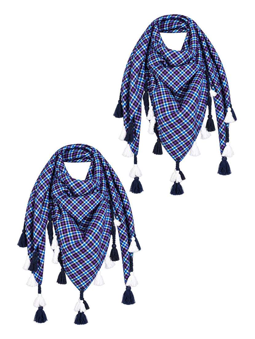 Women Pack Of 2 Checkered Scarf With Tassels - 22720982 -  Standard Image - 4