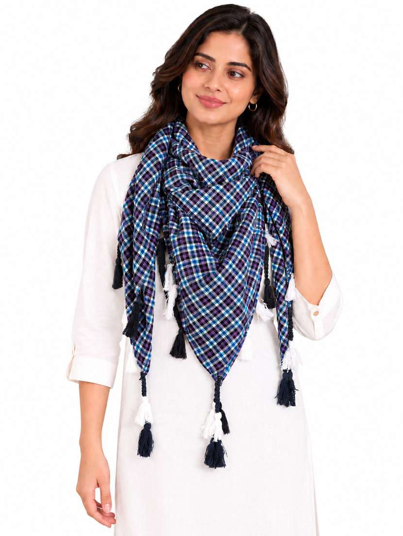 Women Pack Of 4 Checkered Scarf With Tassels - 22720984 -  Standard Image - 1